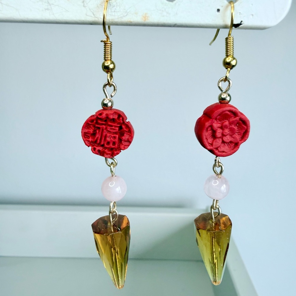 ✨Custom✨Cinnabar and geometric glass earrings